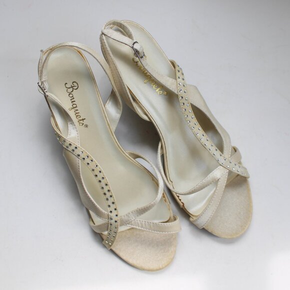 Bouquets Champagne Rhinestone Satin Open-Toe Slingback Heels Size 12 WW - Picture 3 of 8